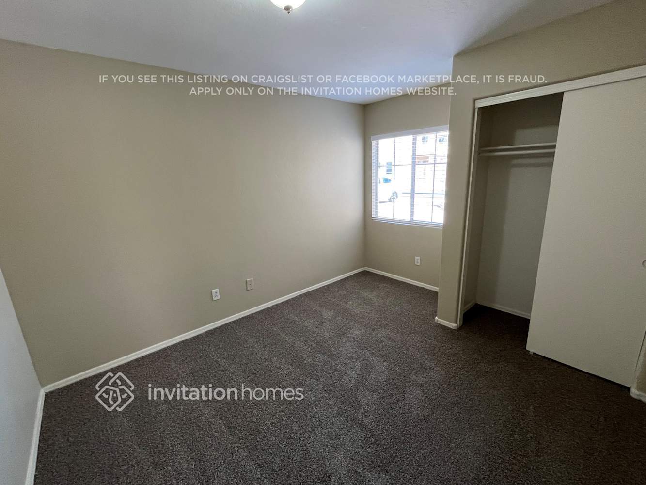 Building Photo - 12924 N Primrose St