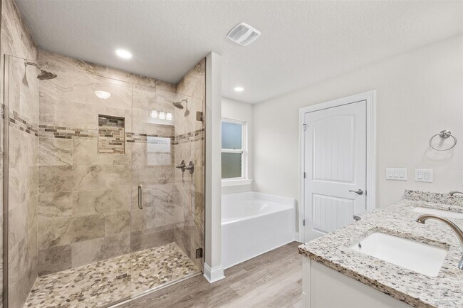 Building Photo - 5891 Anderson Ln