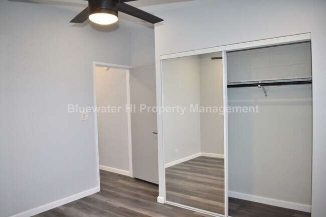 Building Photo - Upgraded 2/1/1 Hale Anaole Apts (Kaneohe) w/ utl. incl.