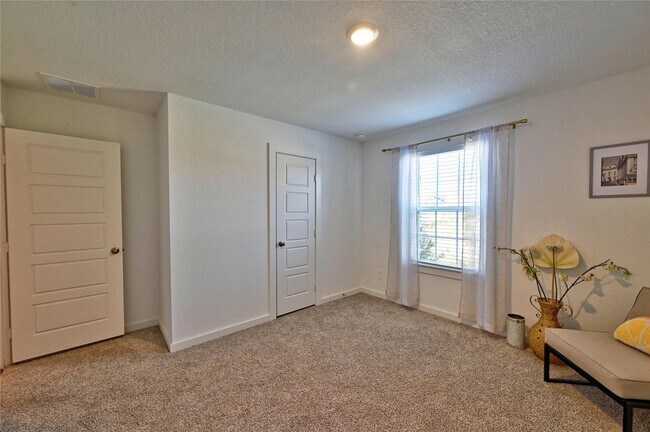 Building Photo - 8522 Kokernot Ln