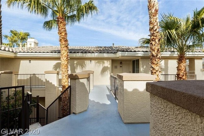 Primary Photo - 7131 S Durango Dr
