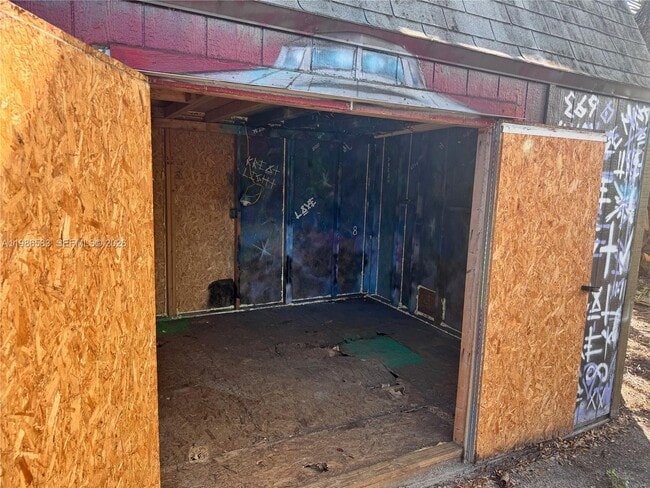 Building Photo - 623 NW 13th Terrace