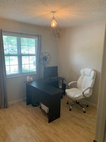 Building Photo - 9177 Wrenwood Ln