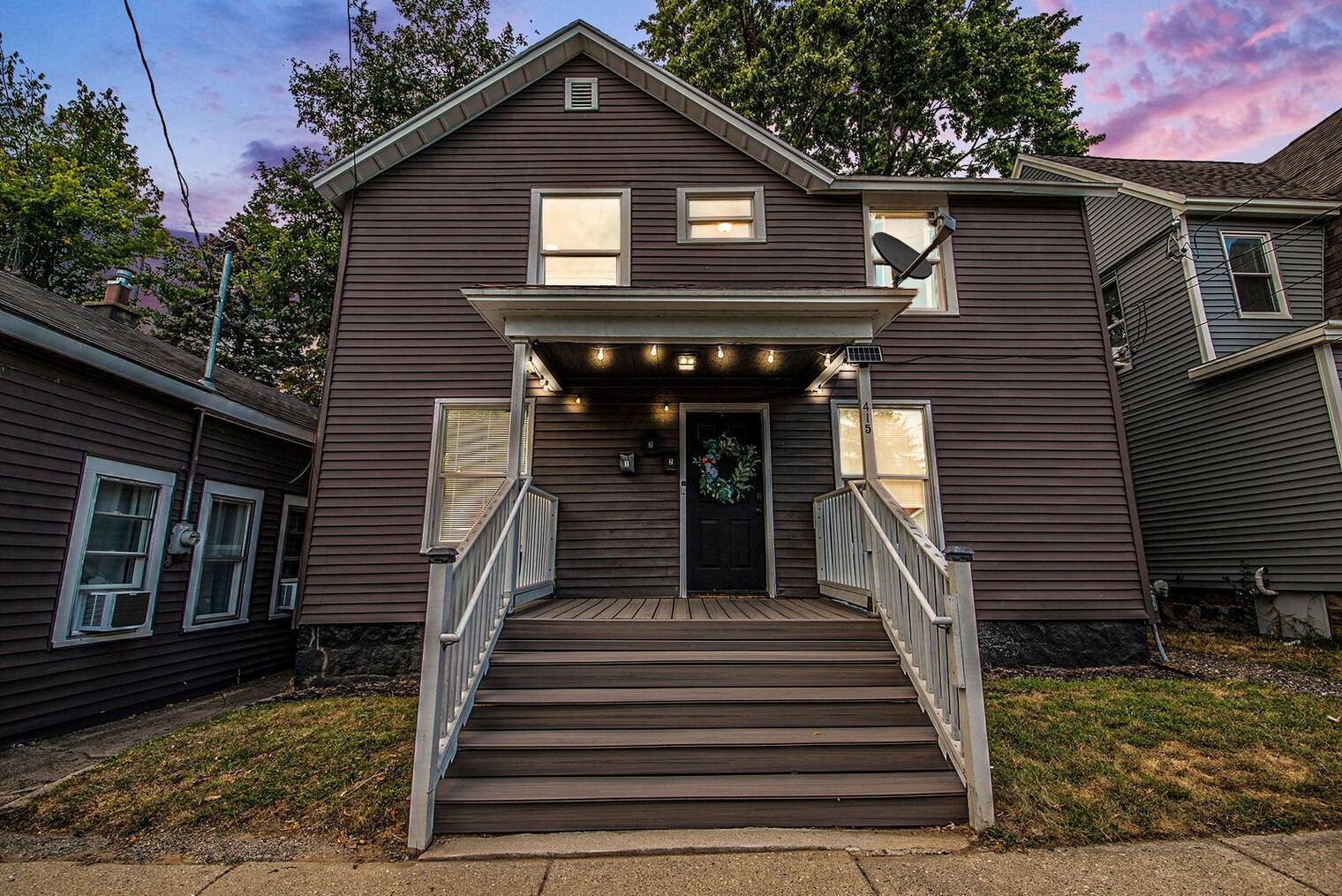 Building Photo - 415 6th St NW