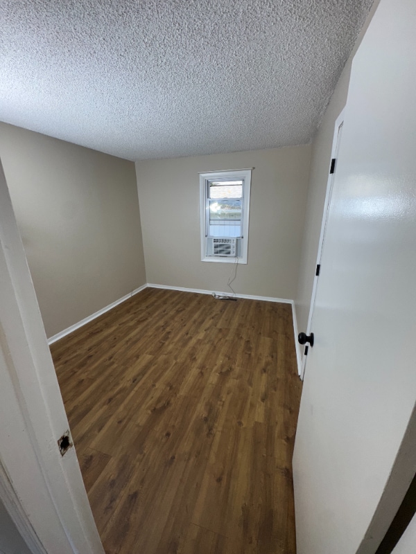 Building Photo - 30513 N Wilson Rd