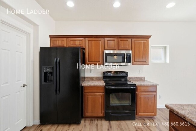 Building Photo - 18428 N Jameson Dr