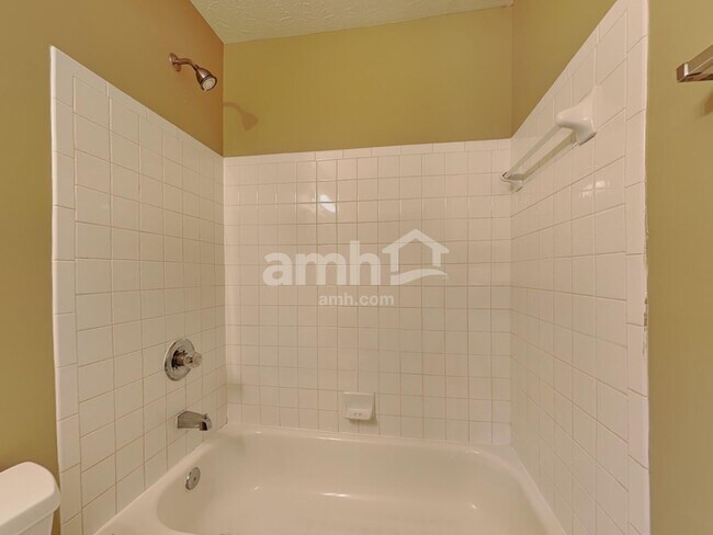 Building Photo - 6527 Sussex Dr