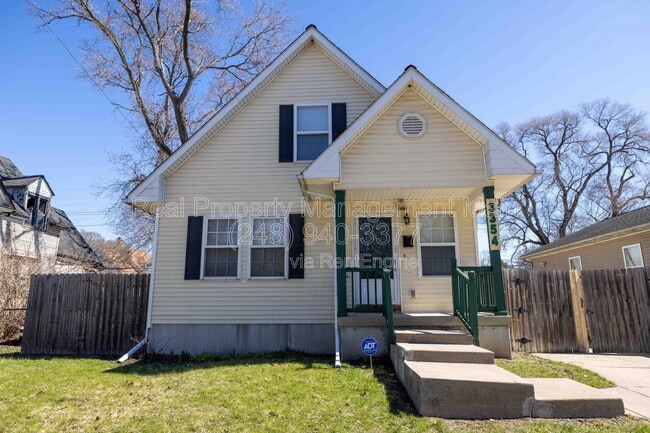 Building Photo - 3354 25th St