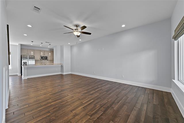 Building Photo - 5930 Hudson St
