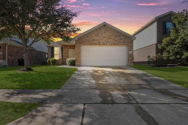 Primary Photo - 15323 Sienna Peak Ln