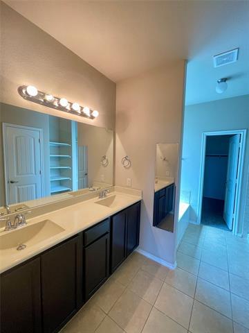 Building Photo - 507 Lipizzan Ln
