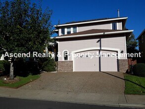 Building Photo - Available Now 4 Bed w/Bed & Full Bath on Main, Solar Panels, Backs to Stoller MS Yard Care Included