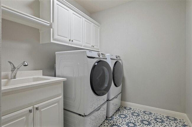 Building Photo - 17308 Wildrye Dr