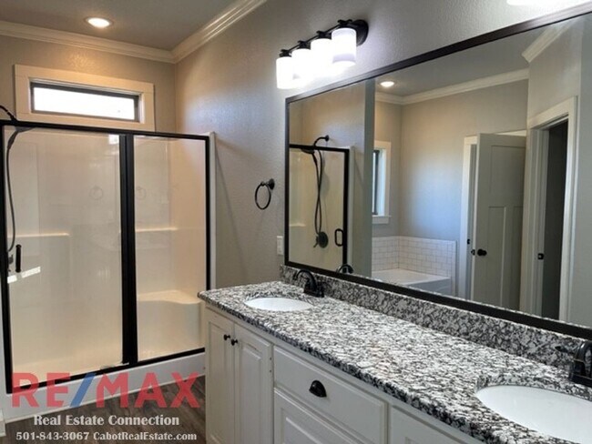 Building Photo - Sorry No Smoking and No Pets Permitted