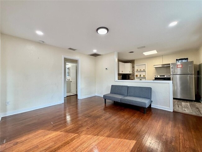 Building Photo - 3494 6th Ave N