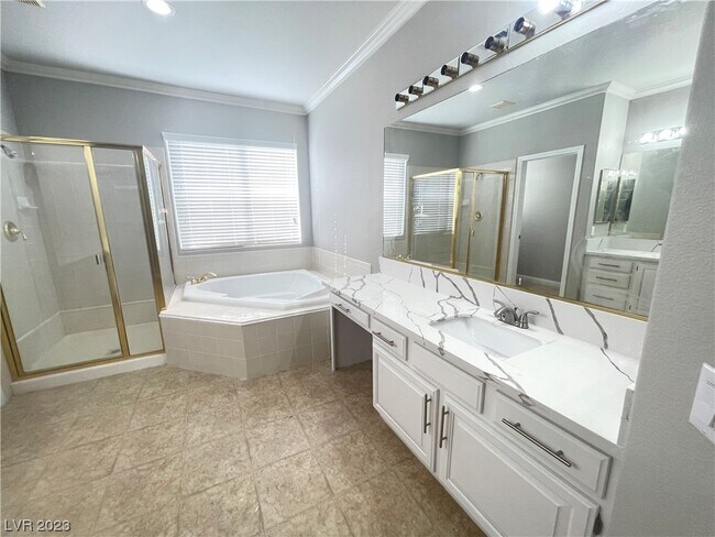 Building Photo - 1254 Autumn Wind Way