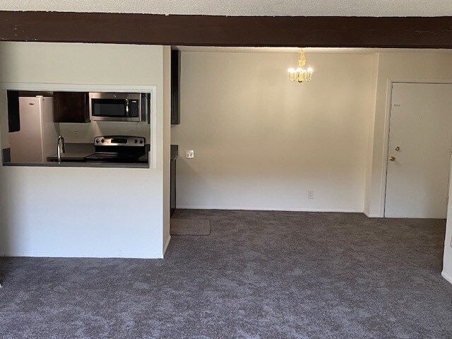 Building Photo - 5460 White Oak Ave