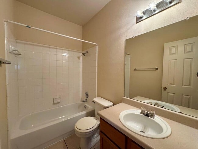 Building Photo - 1717 Constantino Cir