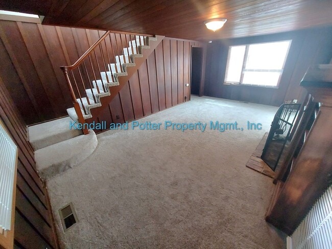 Building Photo - Amazing Beach House Near Twin Lakes Beach!!