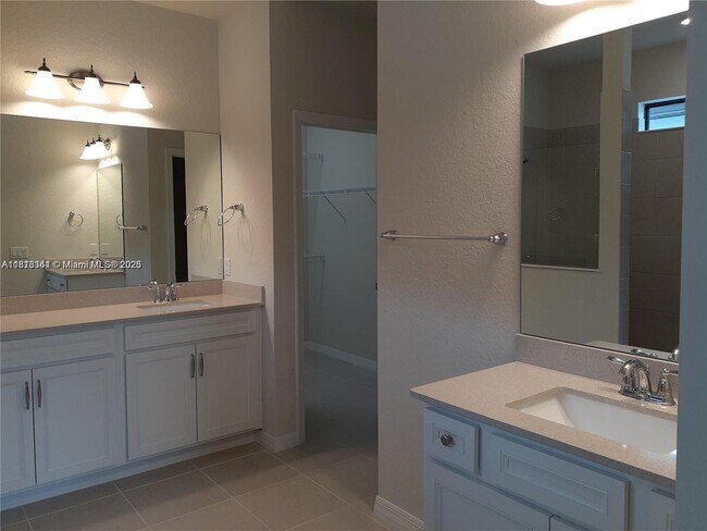 Building Photo - 8214 Hanoverian Dr