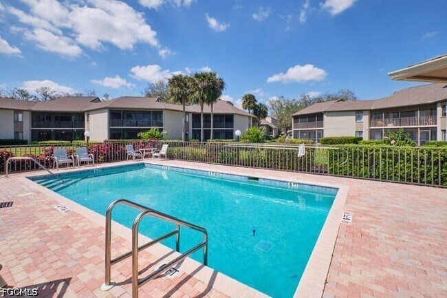 Building Photo - 15121 Bagpipe Way
