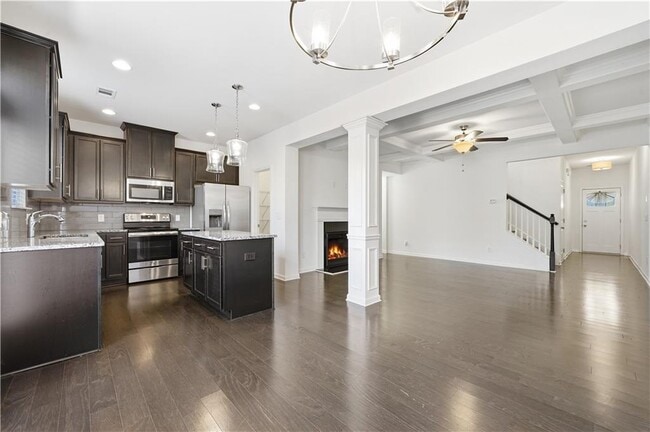 Building Photo - 2730 Kemp Ct