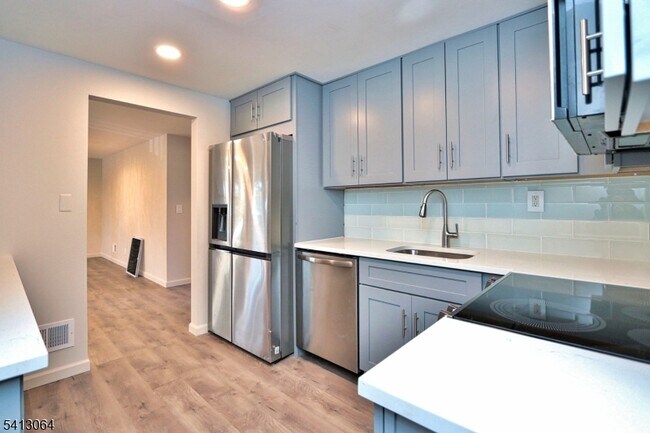 Building Photo - 75 Nolans Point Rd