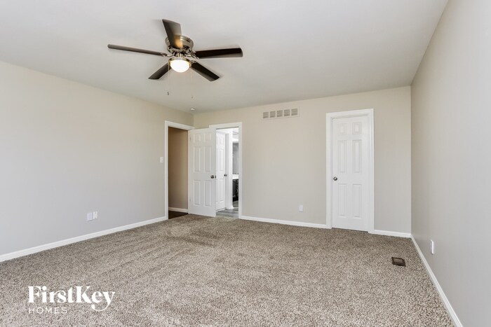 Building Photo - 16342 Peppermill Dr