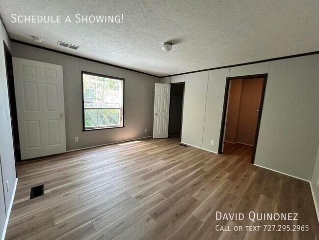 Building Photo - 5603 Heather View Ln