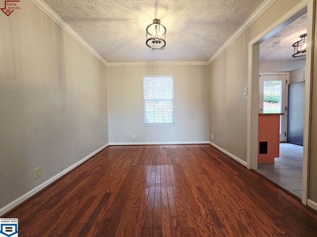 Building Photo - 1544 Pheasants Glen Dr