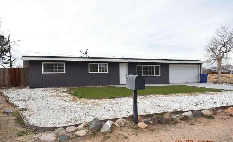 Primary Photo - 20625 91st St