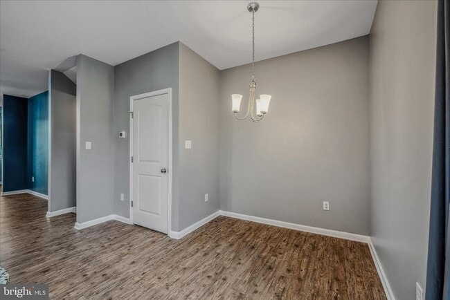 Building Photo - 243 Drexel Ct