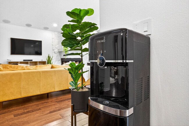 Building Photo - 14506 Clifty Ct