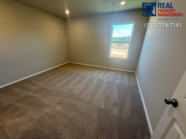 Building Photo - 6065 Discovery Trl