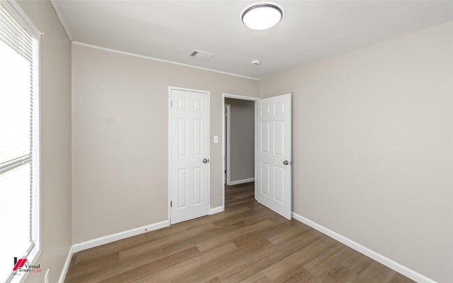 Building Photo - Rental Property