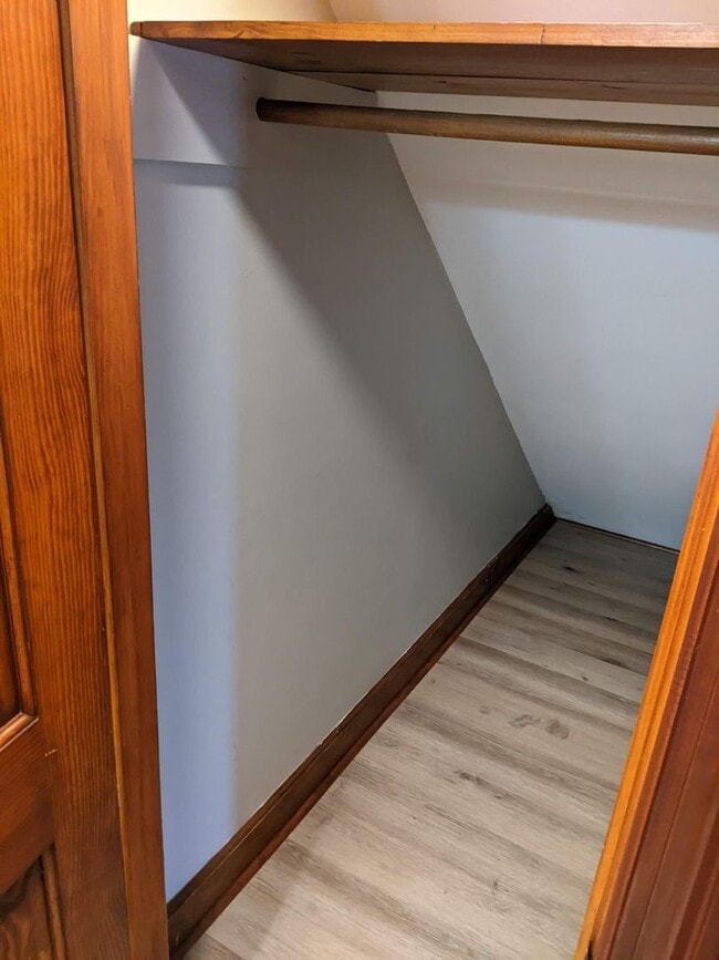 Building Photo - 5990 Idlewild Rd