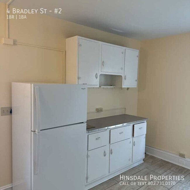 Building Photo - 4 Bradley St