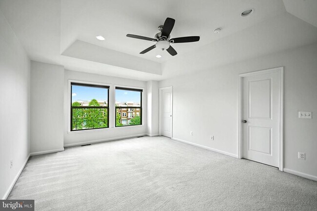 Building Photo - 23493 Adagio Terrace
