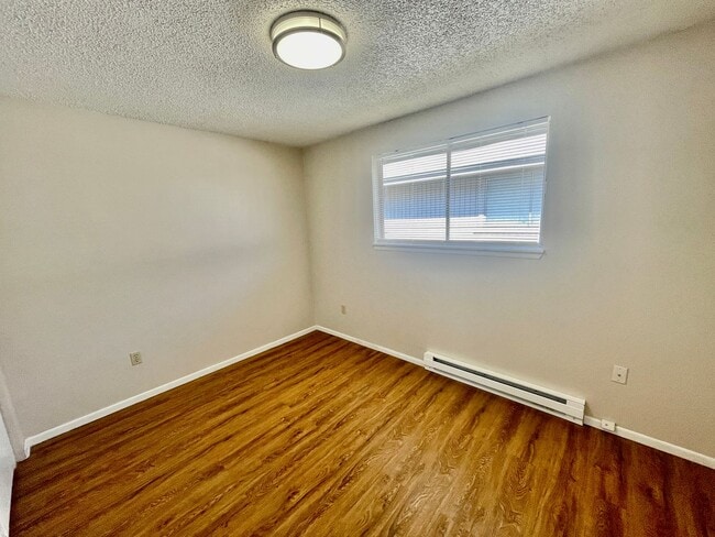 Building Photo - 5420 N Martin St