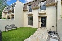 Building Photo - 9822 SW 93rd Terrace