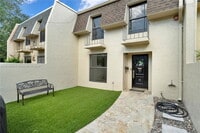 Building Photo - 9823 SW 93rd Terrace