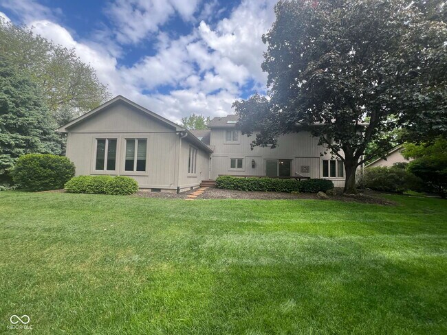 Building Photo - 12748 Limberlost Dr