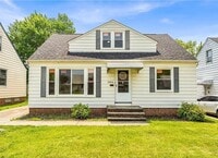 Building Photo - Update 3 Bed - Single Family