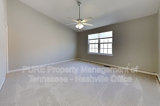 Building Photo - 2120 Lebanon Pike