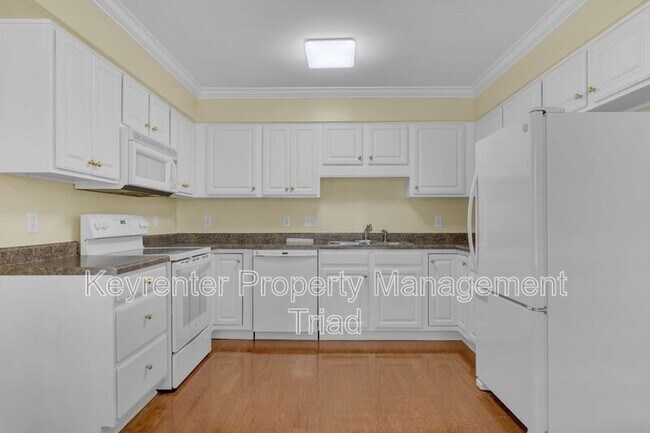 Building Photo - 5420 Whitley Way