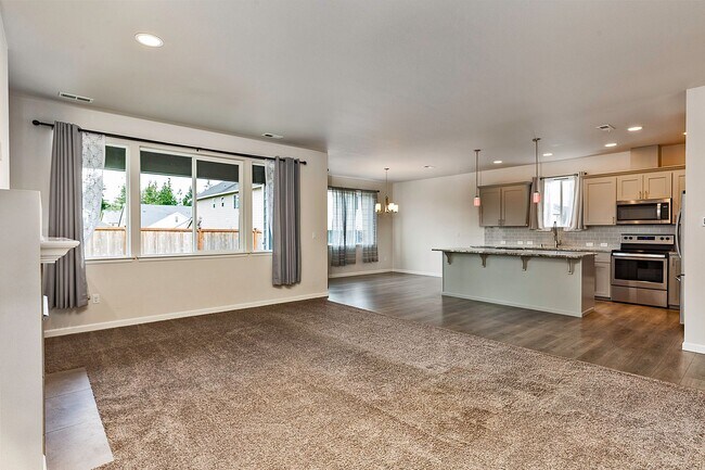 Building Photo - 14398 99th Way Southeast