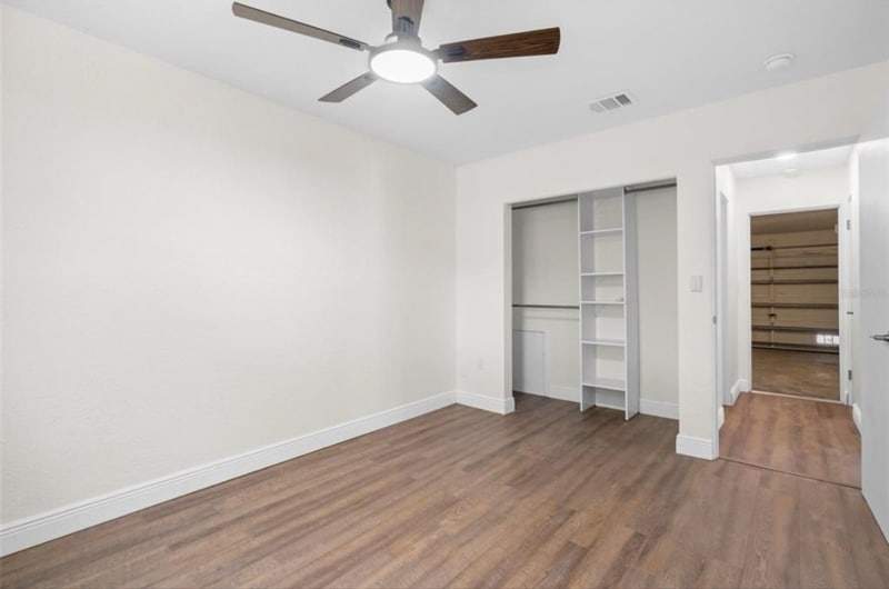 Building Photo - 185-187 38th Ave SE