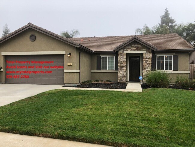 Building Photo - 4738 W Rialto Ave