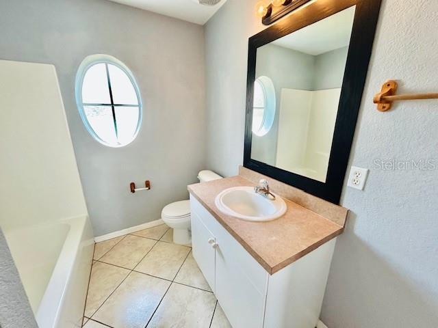 Building Photo - 462 Magpie Ct