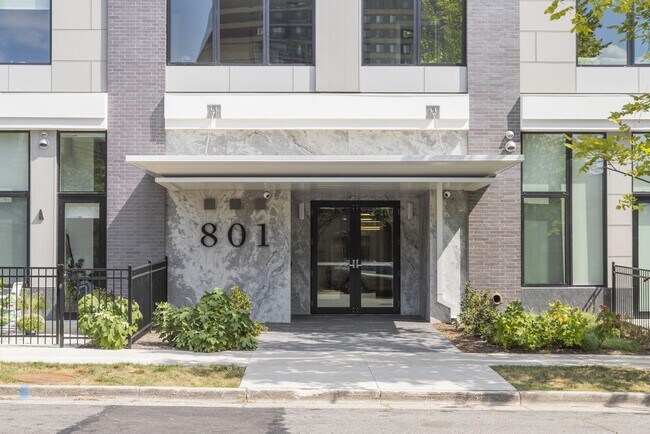 Building Photo - 801 N Fairfax St